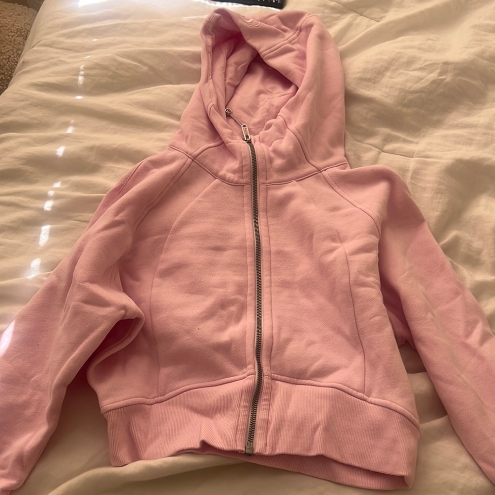 Lululemon Scuba